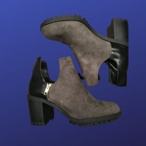 ZARA Leather/Suede 2-Tone LUG SOLE Ankle Boot, BLACK/GRAY, Women’s Size 10/EU 41